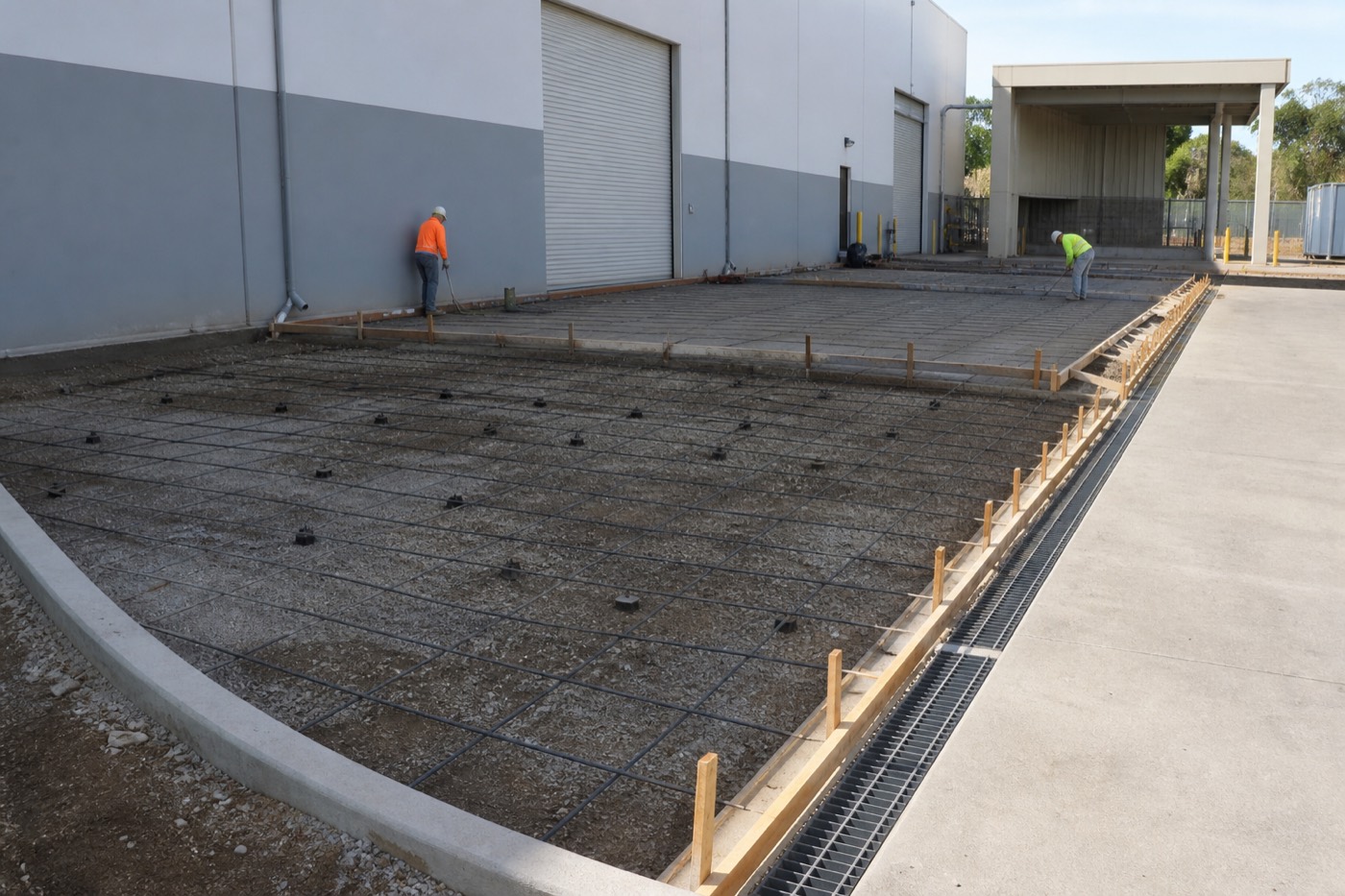 Concrete Sidewalks & Walkways in Hayward, CA concrete finish and access detail